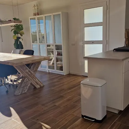 Contenta Canyelles Apartment *